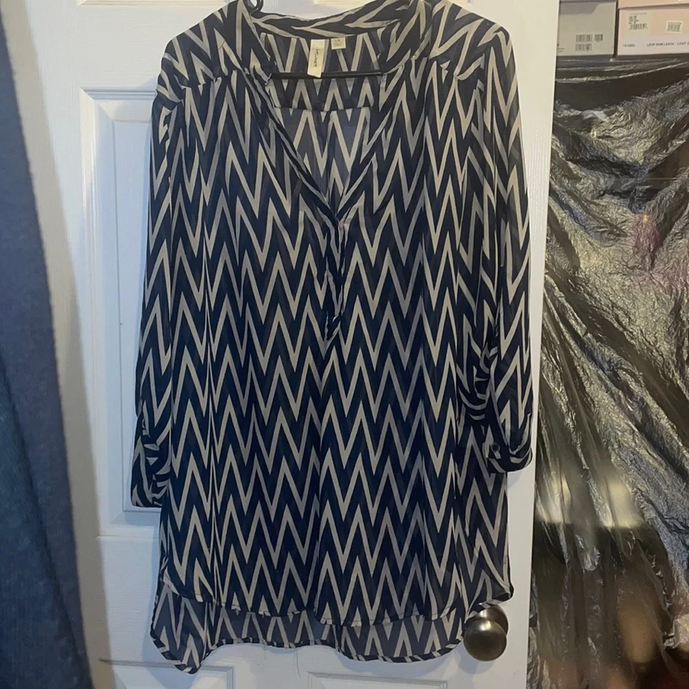 Chevron Tunic - Picture 1 of 4